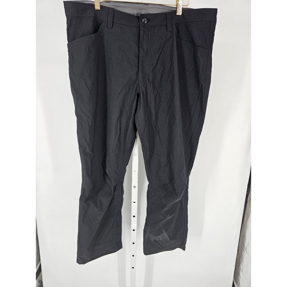 Eddie Bauer Men's Black Bootcut Hiking Pants Size 40x30